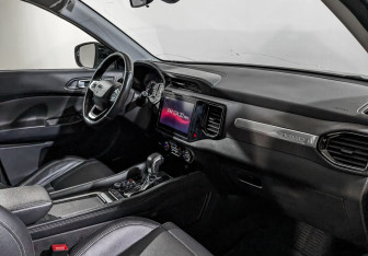 Подержанный автомобиль Chery Tiggo 4 2022 года (12 фото)