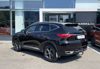 Подержанный автомобиль Haval F7 2022 года (7 фото)