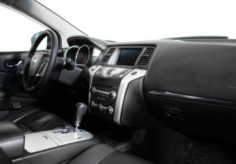Подержанный автомобиль Nissan Murano Suv 2010 года (10 фото)