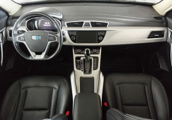 Подержанный автомобиль Geely Atlas 2018 года (9 фото)