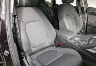 Подержанный автомобиль Jaguar E-Pace 2020 года (26 фото)