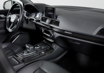 Подержанный автомобиль Audi Q5 2019 года (9 фото)