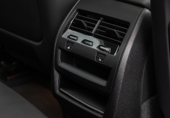 Подержанный автомобиль BMW X5 M 2020 года (20 фото)