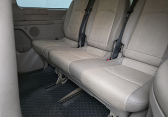 Подержанный автомобиль Mercedes-Benz Viano 2008 года (11 фото)