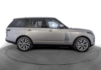 Подержанный автомобиль Land Rover Range Rover 2021 года (4 фото)