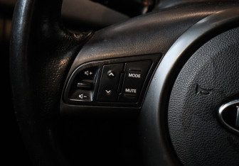 Подержанный автомобиль Kia Cerato Sedan 2010 года (17 фото)