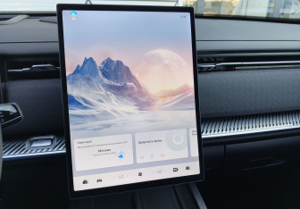 Подержанный автомобиль Jaecoo J7 2023 года (16 фото)