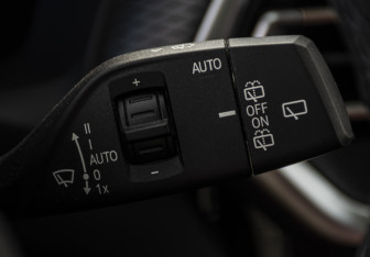 Подержанный автомобиль BMW X3 2022 года (25 фото)