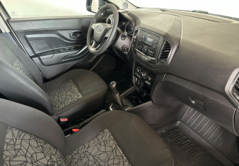 Подержанный автомобиль LADA (ВАЗ) XRAY 2016 года (10 фото)
