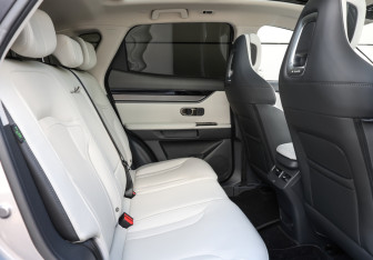 Подержанный автомобиль Jetour Dashing 2023 года (12 фото)