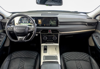 Подержанный автомобиль Exeed TXL 2022 года (14 фото)