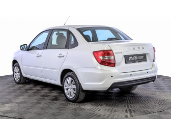 Подержанный автомобиль LADA (ВАЗ) Granta Sedan 2023 года (7 фото)