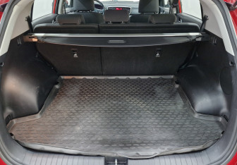 Подержанный автомобиль Kia Sportage 2018 года (10 фото)