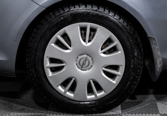 Подержанный автомобиль Opel Corsa 2006 года (15 фото)