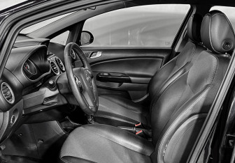 Подержанный автомобиль Opel Corsa 2008 года (11 фото)