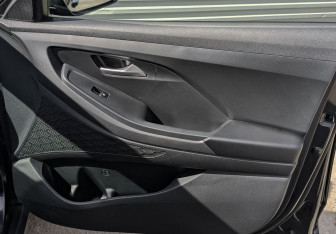 Подержанный автомобиль Hyundai Creta 2021 года (24 фото)