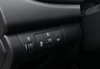 Подержанный автомобиль Kia Cerato Sedan 2012 года (17 фото)