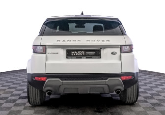 Подержанный автомобиль Land Rover Range Rover Evoque 2018 года (6 фото)