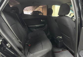 Подержанный автомобиль Kia Rio Sedan 2012 года (11 фото)