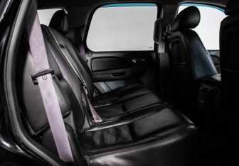 Подержанный автомобиль Chevrolet Tahoe 2012 года (10 фото)