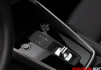 Подержанный автомобиль Audi A3 Sedan 2021 года (14 фото)