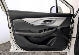 Подержанный автомобиль BAIC U5 Plus 2024 года (19 фото)