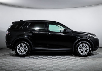Подержанный автомобиль Land Rover Discovery Sport 2021 года (4 фото)