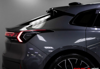 Подержанный автомобиль Zeekr 001 2023 года (31 фото)