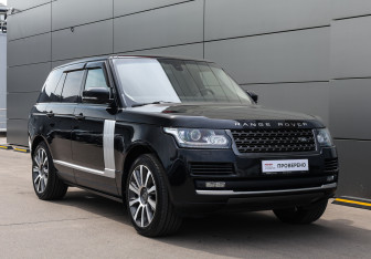 Подержанный автомобиль Land Rover Range Rover 2014 года (3 фото)