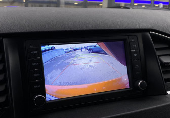 Подержанный автомобиль УАЗ Patriot 2021 года (16 фото)