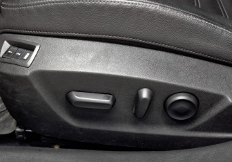 Подержанный автомобиль Opel Insignia Wagon 2014 года (25 фото)