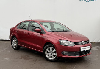 Подержанный автомобиль Volkswagen Polo Sedan 2011 года (3 фото)