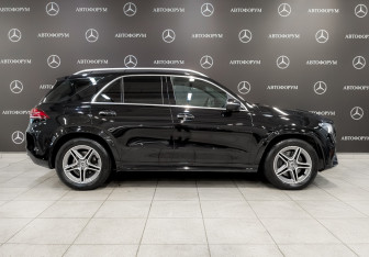 Подержанный автомобиль Mercedes-Benz GLE 2019 года (4 фото)