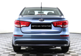 Подержанный автомобиль Kia Rio Sedan 2015 года (4 фото)