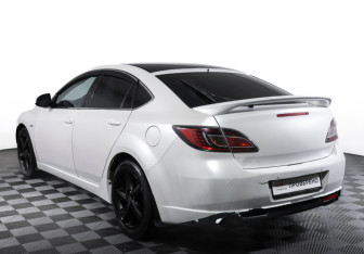 Подержанный автомобиль Mazda 6 Sedan 2008 года (7 фото)