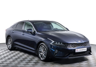 Подержанный автомобиль Kia K5 2020 года (3 фото)