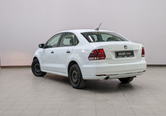 Подержанный автомобиль Volkswagen Polo Sedan 2019 года (24 фото)