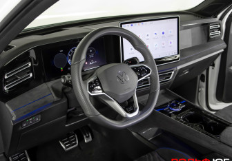 Подержанный автомобиль Volkswagen Tiguan 2024 года (11 фото)