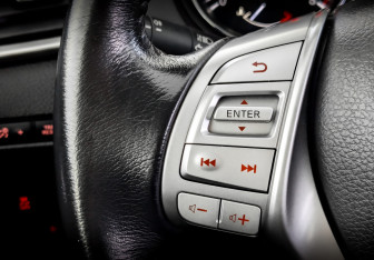 Подержанный автомобиль Nissan X-Trail 2018 года (26 фото)