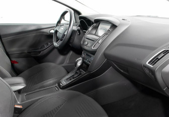 Подержанный автомобиль Ford Focus Wagon 2016 года (7 фото)