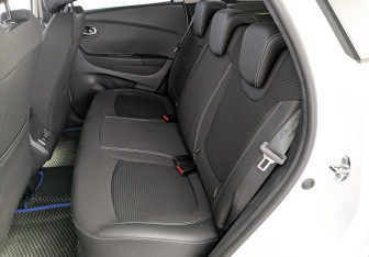 Подержанный автомобиль Renault Kaptur 2020 года (18 фото)