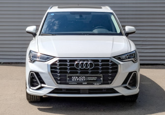 Подержанный автомобиль Audi Q3 2023 года (2 фото)