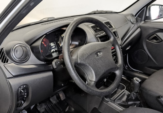 Подержанный автомобиль LADA (ВАЗ) Granta Sedan 2024 года (12 фото)