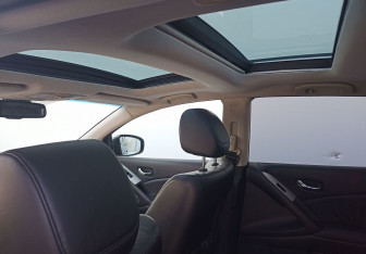 Подержанный автомобиль Nissan Murano Suv 2011 года (12 фото)