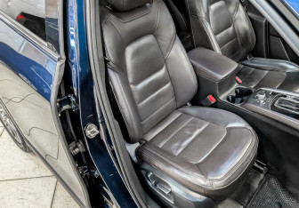 Подержанный автомобиль Mazda CX-5 2020 года (22 фото)