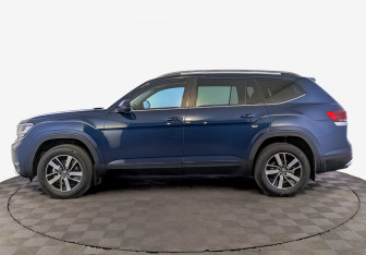 Подержанный автомобиль Volkswagen Teramont 2022 года (8 фото)