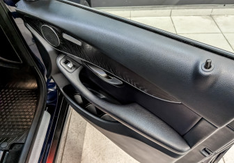 Подержанный автомобиль Mercedes-Benz GLC Coupe 2017 года (23 фото)