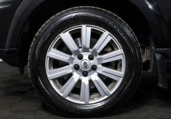 Подержанный автомобиль Land Rover Discovery 2012 года (19 фото)