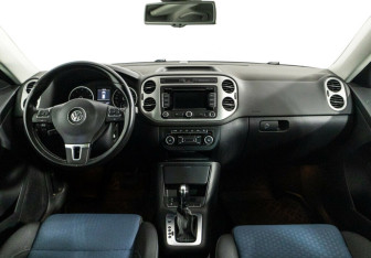 Подержанный автомобиль Volkswagen Tiguan 2013 года (6 фото)