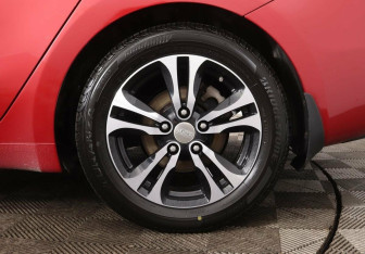 Подержанный автомобиль Kia Ceed Wagon 2015 года (5 фото)